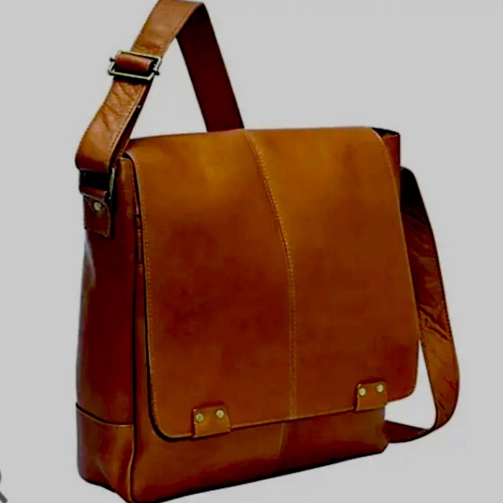 LeDonne Leather Rivet Laptop Messenger Bag; Colombian Leather; New; Tan